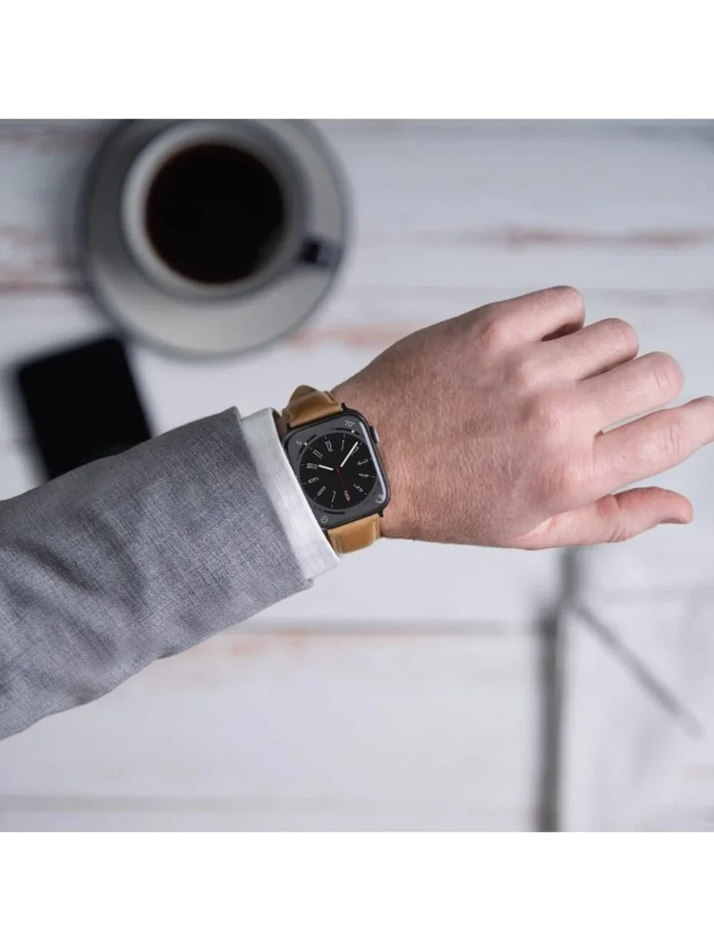 Men's Camel Tan/Natural Thread, Matte Gray Hardware Leather Straps Apple Watch